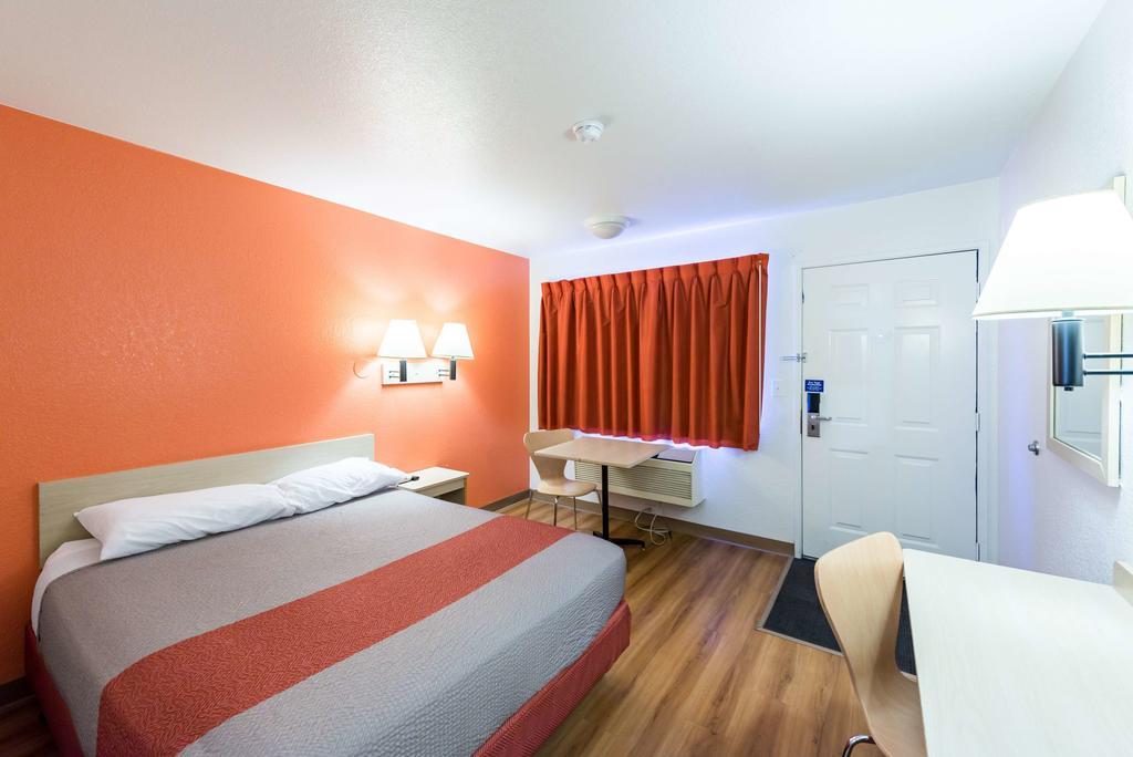 Motel 6-Reno, Nv - West Buitenkant foto